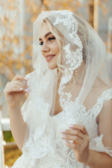 Wedding photographer Oleg Sverchkov (sverchkovoleg). Photo of 17 October 2020