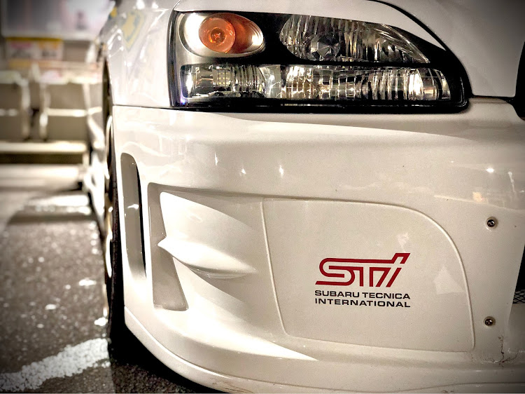 レガシィツーリングワゴンの梅雨明け？・洗車・やはり撮る・ないる屋に関するカスタム事例の投稿画像1枚目