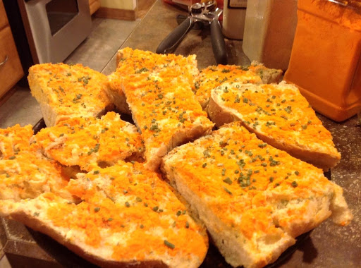 Quick Fix Cheesy Garlic Bread