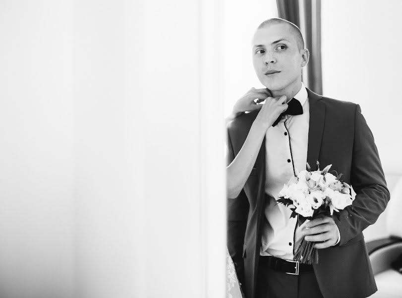 結婚式の写真家Oleg Vorozheykin (oleg7art)。2017 8月24日の写真