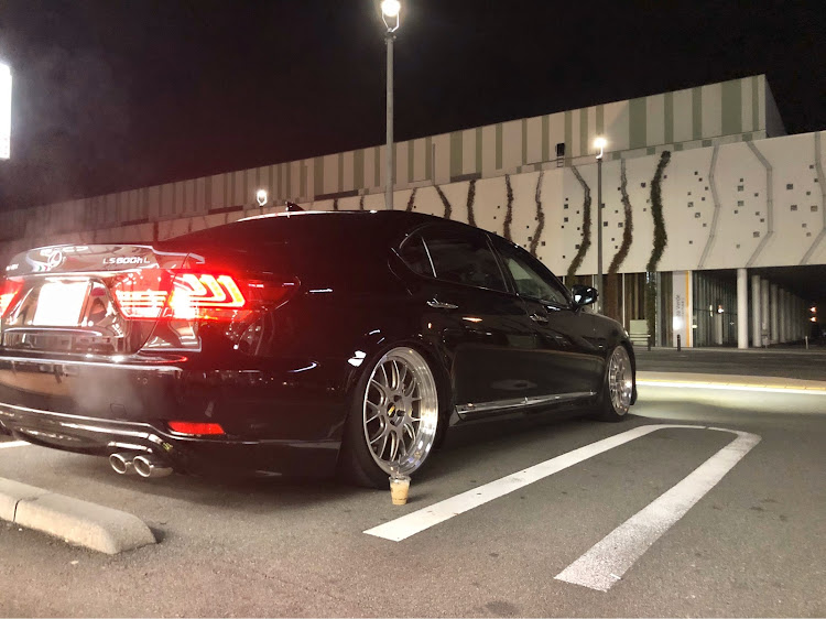 LSの2020年・夜のドライブ・1人ドライブ・LS・BBSに関するカスタム事例の投稿画像3枚目