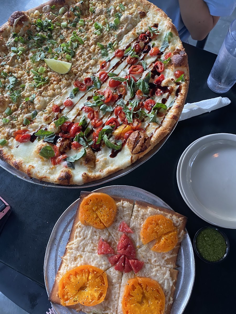 Gluten-Free Pizza at Pies & Pints