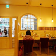 コメダ珈琲店 Komeda's Coffee