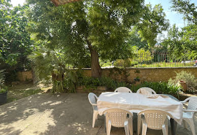 House with pool and terrace 3