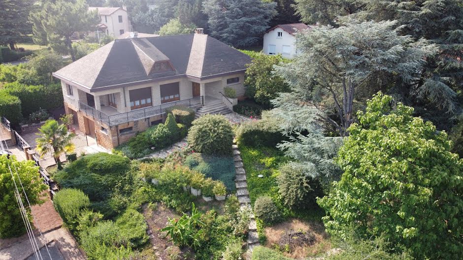 Vente propriété 8 pièces 280 m² à Champagne-au-Mont-d'Or (69410), 900 000 €