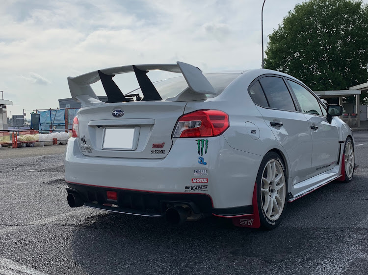 WRX STIのきよりんさんが投稿したカスタム事例の投稿画像8枚目