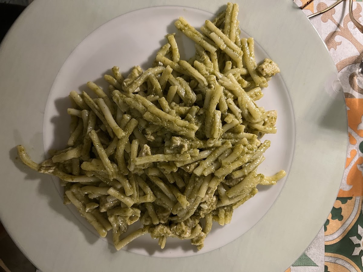 GF pasta, pesto, chicken