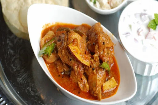 Thenga Kothu Chicken Curry