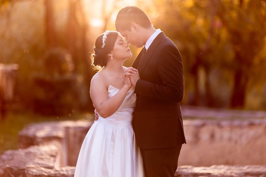 Photographe de mariage Alondra Rivas (alondrarivas). Photo du 30 novembre 2023