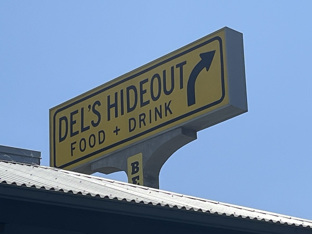 Gluten-Free at Del's Hideout