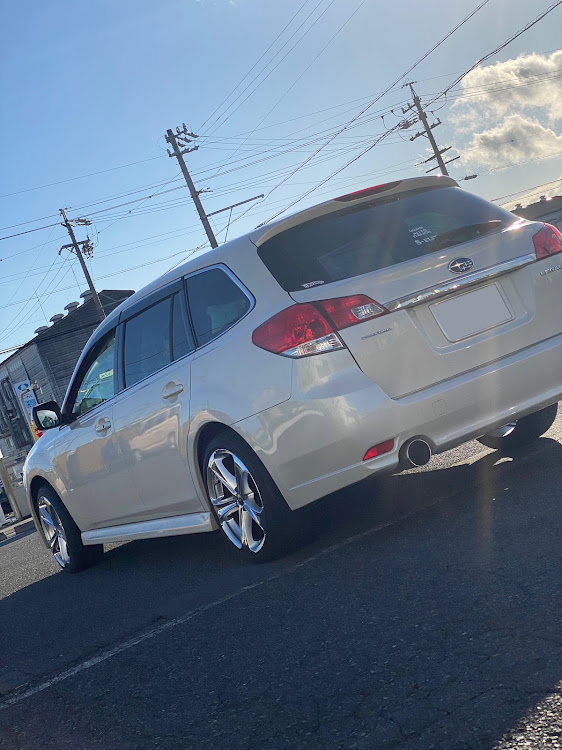 レガシィツーリングワゴンのスバル・レガシィ・車高調・4WD・turboに関するカスタム事例の投稿画像4枚目