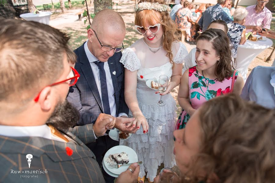 Fotógrafo de casamento Eline Kentie (elinekentie). Foto de 1 de fevereiro 2019