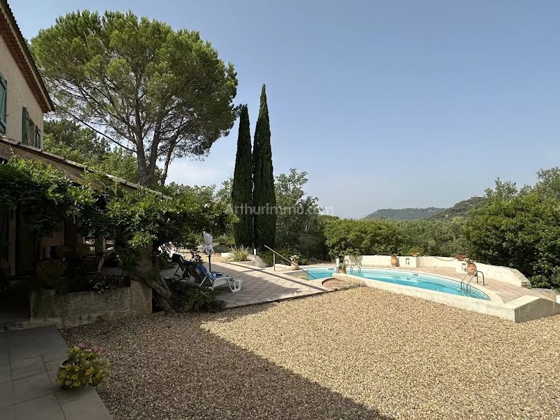 Vente maison 6 pièces 174.9 m² à Vidauban (83550), 570 000 €