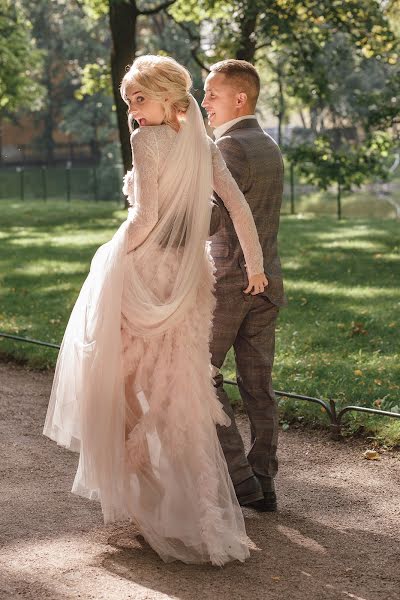 Nhiếp ảnh gia ảnh cưới Vlad Eshmetev (vladphotospb). Ảnh của 25 tháng 11 2020