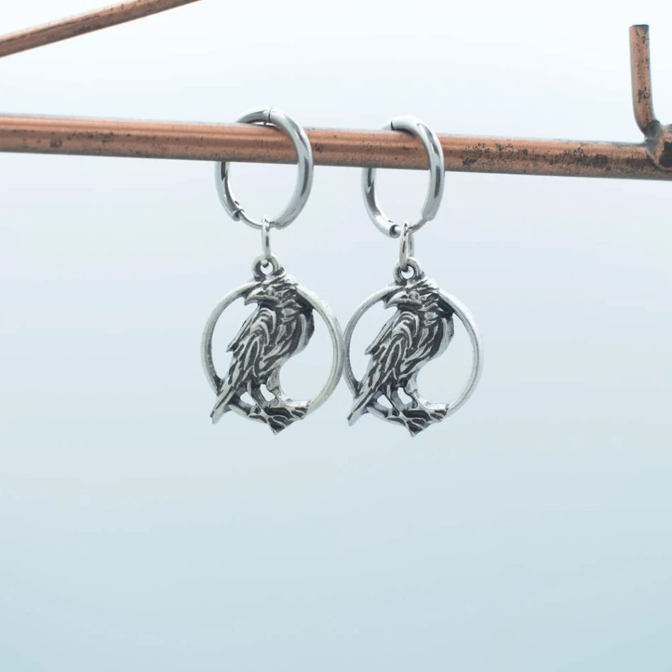 Pendientes Vikingos Nórdicos con Diseño Celta de Aves, Elegancia Épica. Joyería única para mujeres, un regalo perfecto y significativo con estilo nórdico.