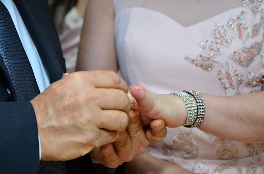 Fotografo di matrimoni Mateo Jara Hurtado (mateojara). Foto del 26 maggio 2020