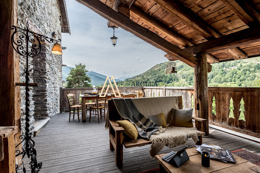 House with terrace 1