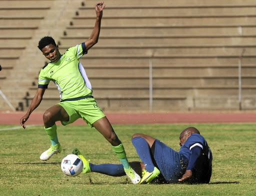 Former Platinum Stars winger Gift Links is now plying his trade in Egypt for Alassiouty Sport .