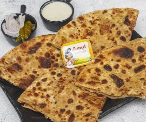 2 Paneer Paratha With Dahi