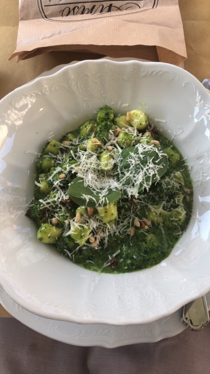 Pesto gnocchi