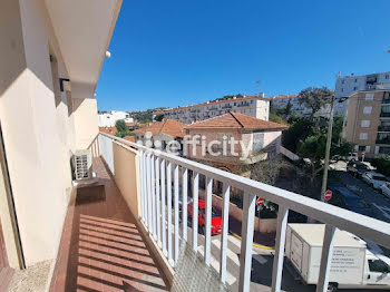 appartement à Cannes la bocca (06)