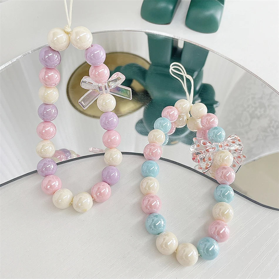 Bracelet de bijoux à nœud à pois et perles, accessoire élégant et raffiné, parfait pour compléter votre tenue ou offrir en cadeau.