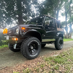 ジムニー JA11V