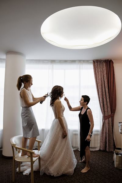 Nhiếp ảnh gia ảnh cưới Oksana Saveleva (tesattices). Ảnh của 15 tháng 8 2019