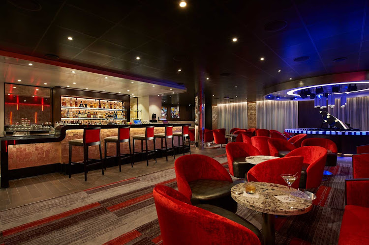 Enjoy a drink over classic tunes at Piano Bar 88 on Carnival Venezia. 