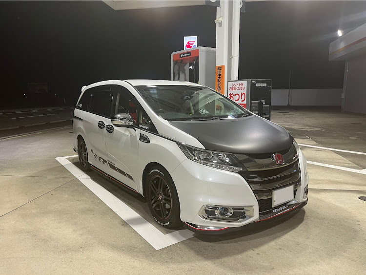 オデッセイの♾️ODYSSEY  SPORT♾️・純正車高🚙・適当ドライブ🛣️・ガソリンスタンド⛽️・休日は基本日曜のみに関するカスタム事例の投稿画像1枚目