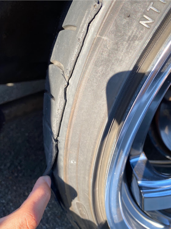 エスティマのESTIMAworks・work・emotion・T7R2P・みんなでつくろうホイール図鑑に関するカスタム事例の投稿画像3枚目