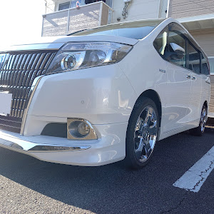 エスクァイア ZWR80G