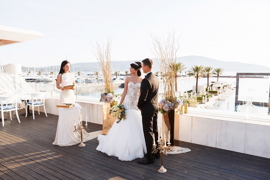 Fotógrafo de casamento Andrey Vayman (andrewv). Foto de 31 de março 2018