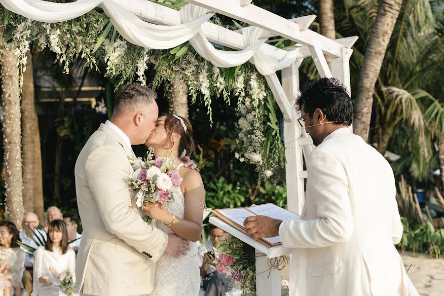 Fotógrafo de casamento Hải Dương Phú (kanphotographer). Foto de 4 de outubro 2023