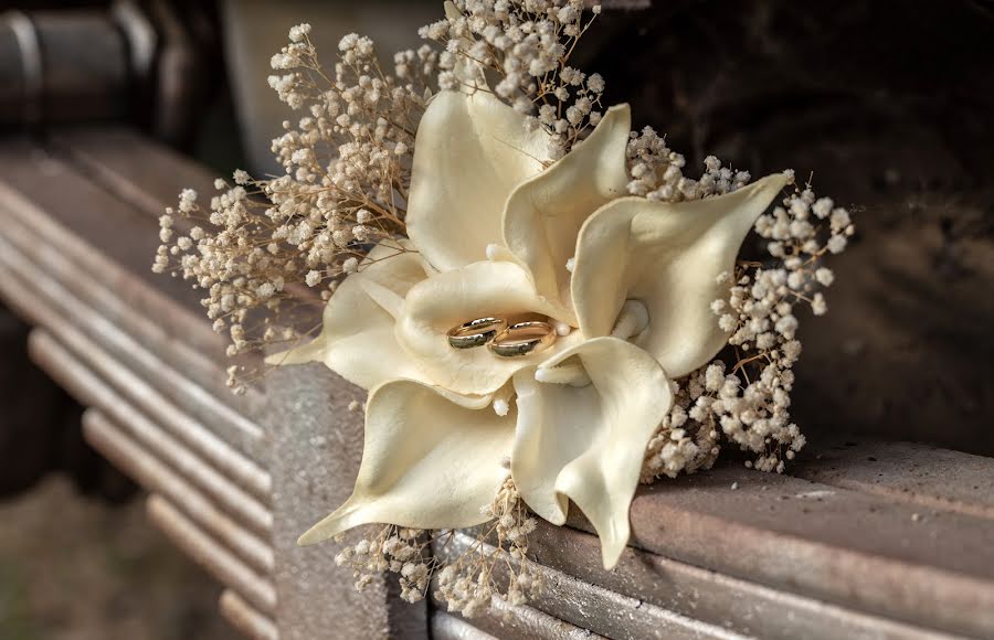 Fotógrafo de bodas Τανζού Oυγιούρ (portrait). Foto del 3 de agosto 2022