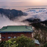 雲洞山莊