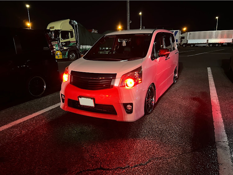 RYUSEI 代表 ざわちんさんが投稿したチームRYUSEI・DIY・ローザ・10人乗り・普通自動車ですが何か？に関するカスタム事例の投稿画像20枚目