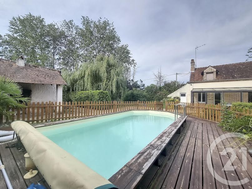 Vente maison 7 pièces 135 m² à La Ferté-Saint-Aubin (45240), 299 900 €