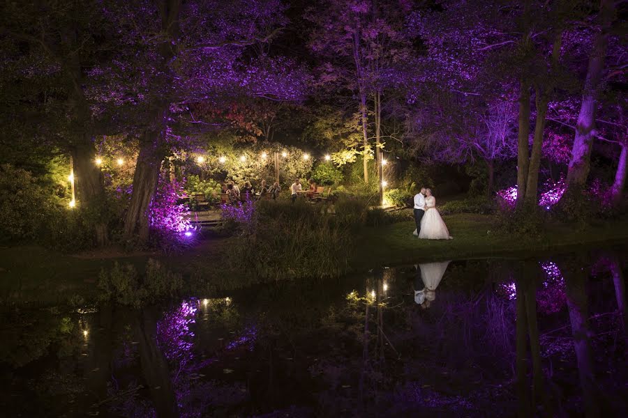 Fotógrafo de bodas Mark Armstrong (armstrong). Foto del 16 de octubre 2017