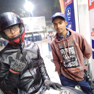 Armaan Nadeem at Hindustan Petroleum, Bansiwal Service Station, Satyaniketan,  photos