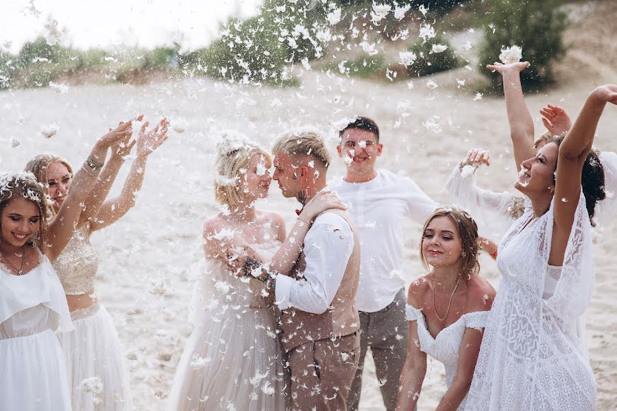 Fotógrafo de bodas Daria Zhukova (ladyd). Foto del 31 de octubre 2018