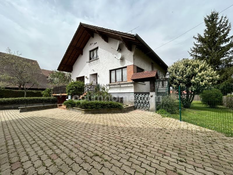 Vente propriété 10 pièces 280 m² à Koestlach (68480), 271 700 €