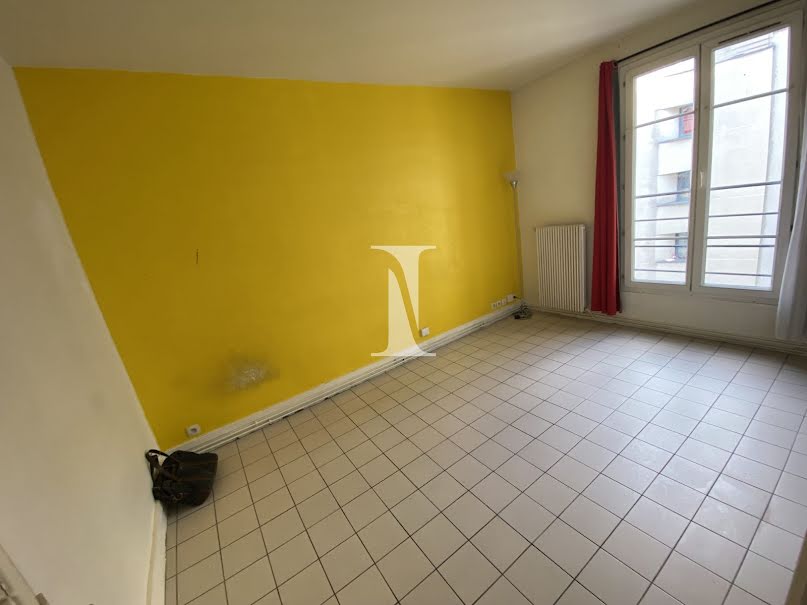 Location  appartement 2 pièces 31 m² à Paris 20ème (75020), 905 €