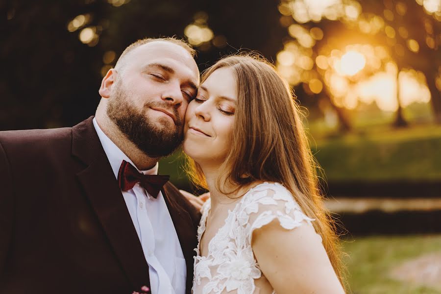 Fotografo di matrimoni Agnieszka Ślęzak (slezakfotografia). Foto del 4 maggio 2022