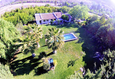 Maison avec jardin et terrasse 10