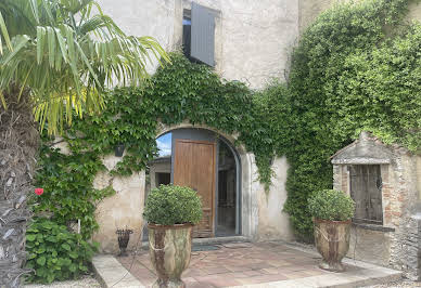 Maison avec piscine et terrasse 2