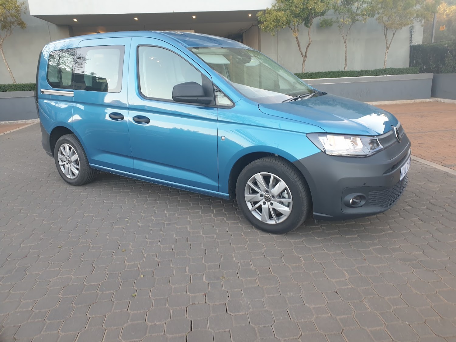 2022 VW Caddy People Mover family car review – BabyDrive