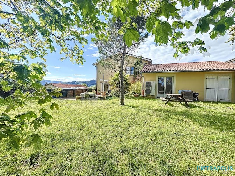 Vente villa 9 pièces 196 m² à Tarare (69170), 449 000 €