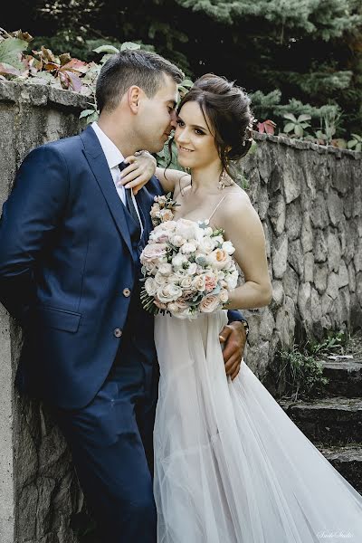 Fotógrafo de casamento Maksim I Darya Raku (corkmaxim). Foto de 3 de março 2019