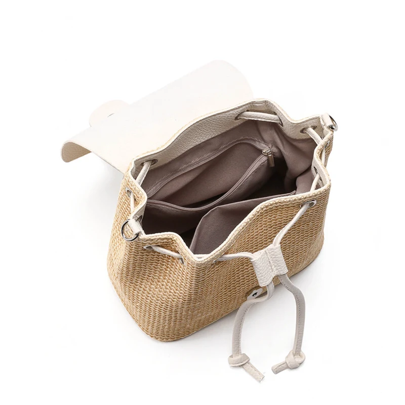 Mochila de viagem de lazer feminina mini, bolsa de palha tecida. Perfeita para passeios e viagens curtas, leve e elegante, com espaço essencial.